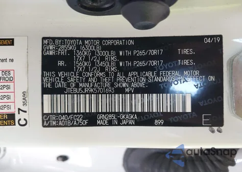 2019 Toyota 4Runner Trd Off Road z USA, uszkodzony, nr VIN JTEBU5JR9K5701693